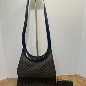 Céline Macadam Shoulder Bag & wallet in Chestnut Black